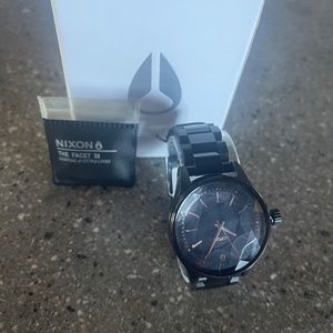 Nixon Facet 38 All Black/Rose Gold  Watch A409 957-00